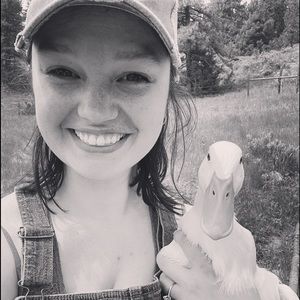 Meet your Posher, Rebecca